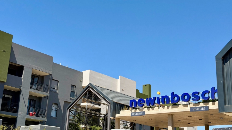 2 Bedroom Property for Sale in Newinbosch Western Cape